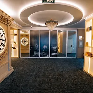 The Clocktower Otel